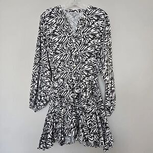 WKND WYFR Stylish Black & White Patterned Dress Long Puff Sleeves Size XS